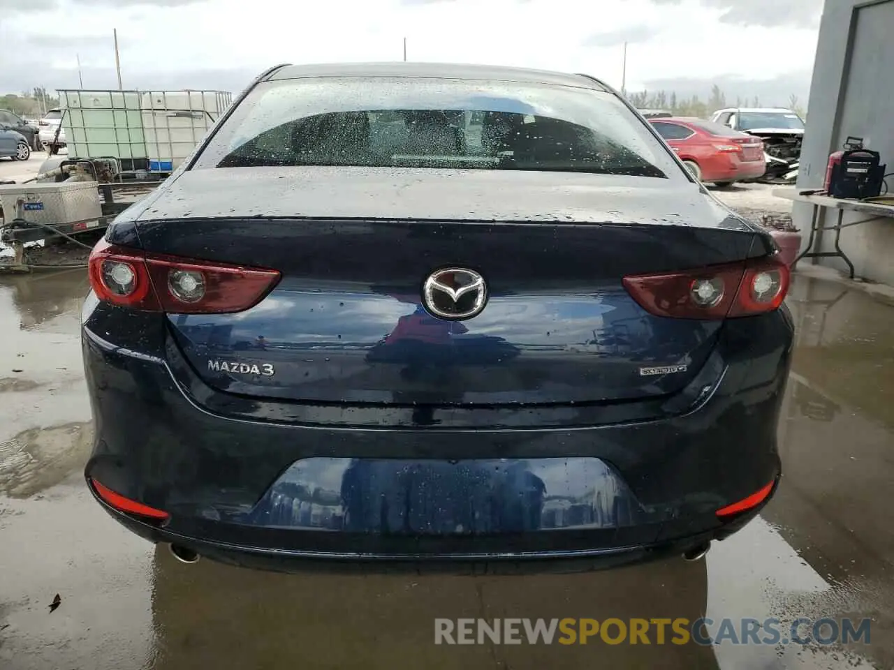 6 fotografías del automóvil dañado 3MZBPACM2RM417734 MAZDA 3 2024