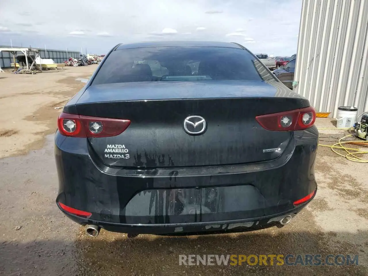 6 fotografías del automóvil dañado 3MZBPACM2RM436753 MAZDA 3 2024