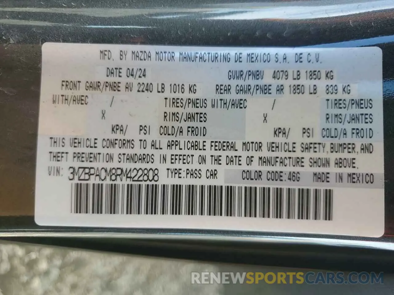 12 fotografías del automóvil dañado 3MZBPACM8RM422808 MAZDA 3 2024
