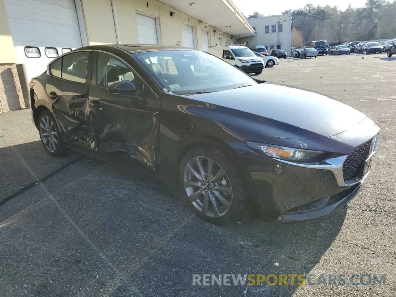 4 fotografías del automóvil dañado 3MZBPACM9RM414183 MAZDA 3 2024