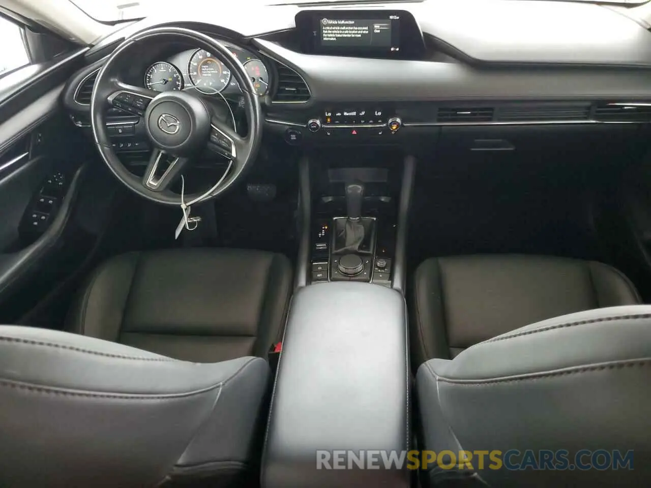 8 fotografías del automóvil dañado 3MZBPACM9RM414491 MAZDA 3 2024
