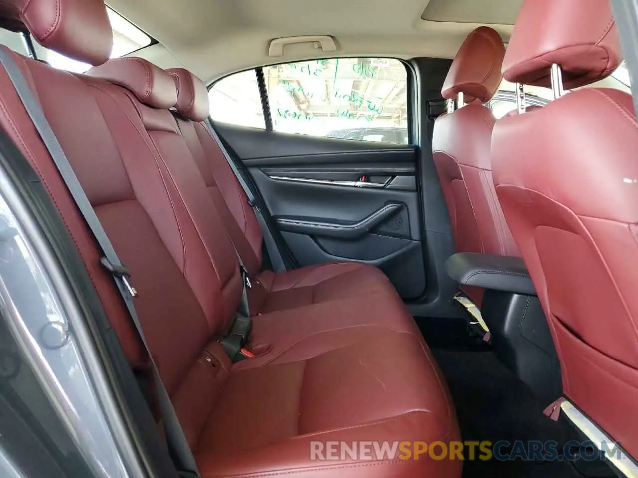 10 fotografías del automóvil dañado 3MZBPBCM7RM410798 MAZDA 3 2024