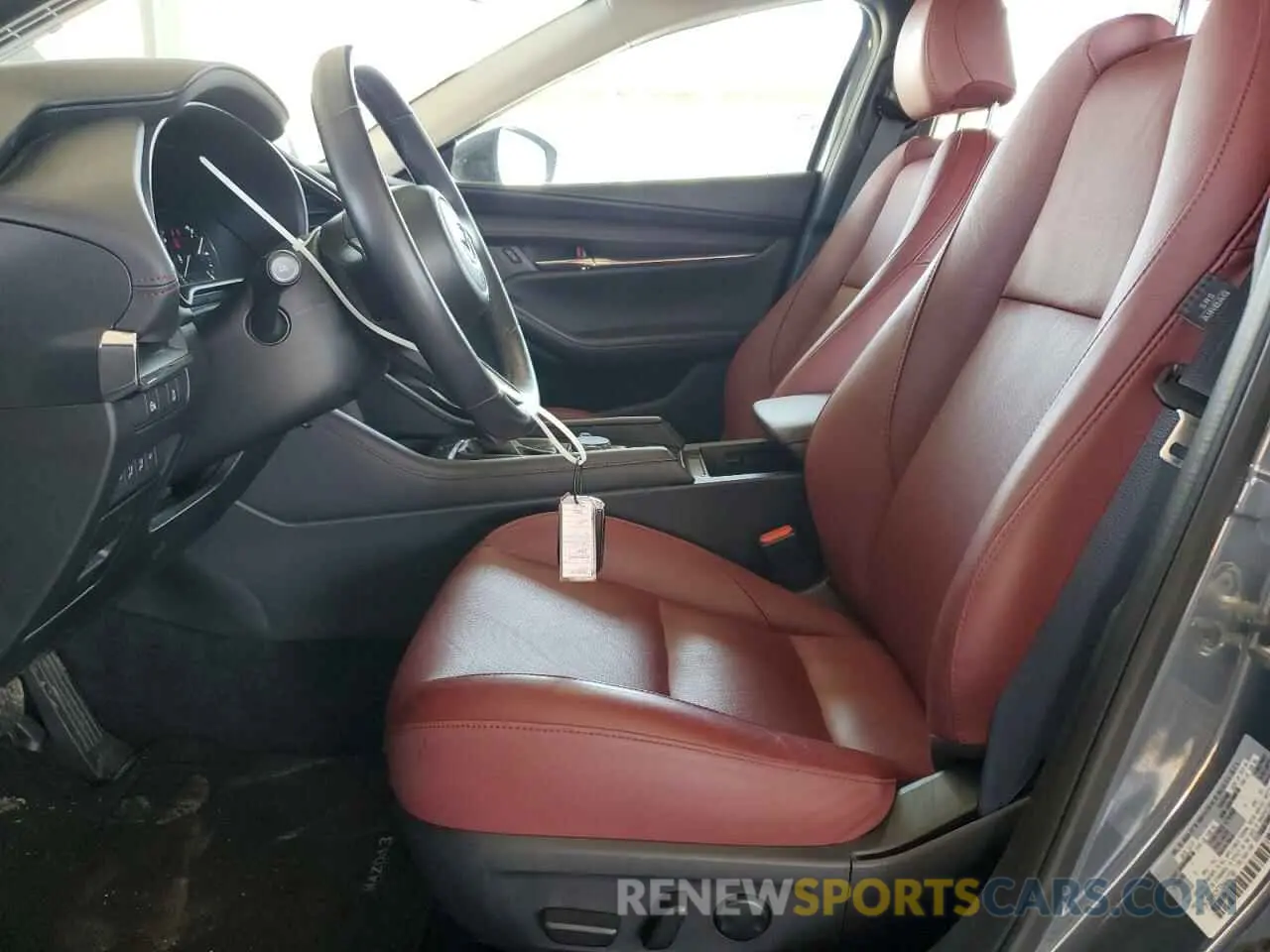 7 fotografías del automóvil dañado 3MZBPBCM7RM410798 MAZDA 3 2024