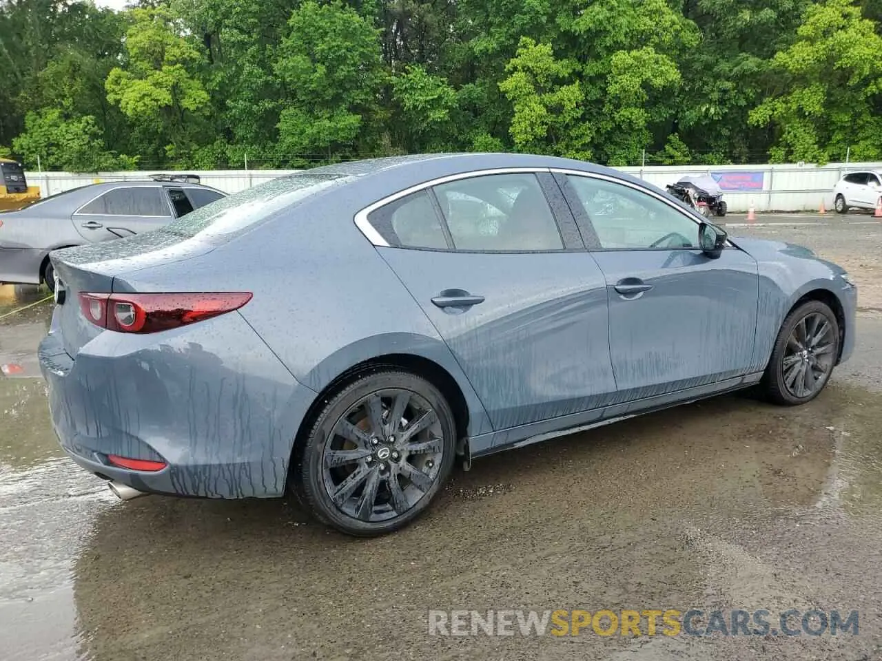 3 fotografías del automóvil dañado 3MZBPBCM8RM408560 MAZDA 3 2024