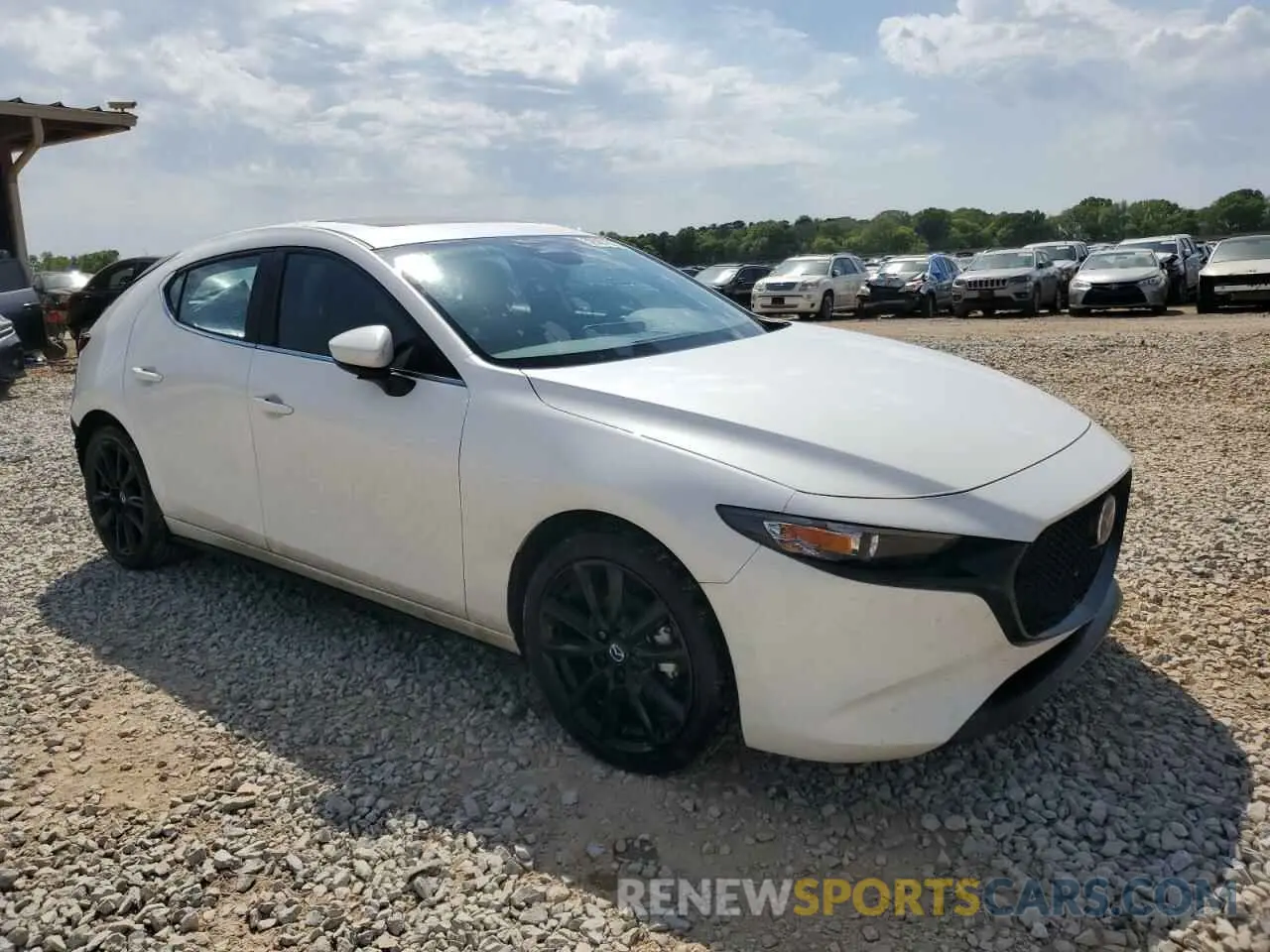 4 fotografías del automóvil dañado JM1BPALM6R1654162 MAZDA 3 2024
