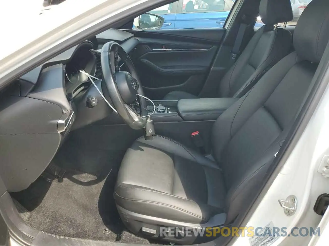 7 fotografías del automóvil dañado JM1BPALM6R1654162 MAZDA 3 2024