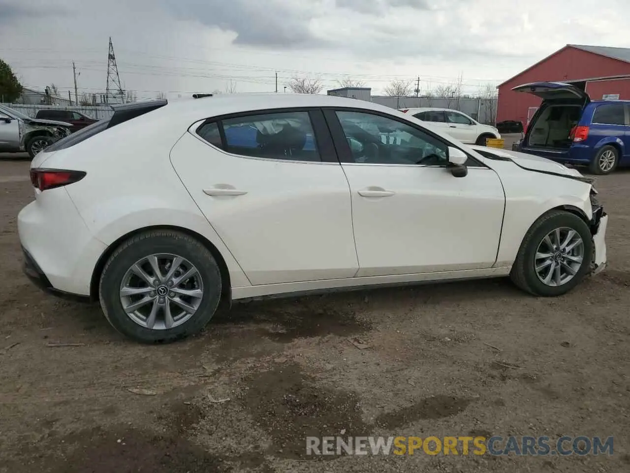 3 fotografías del automóvil dañado JM1BPBLM8R1655710 MAZDA 3 2024