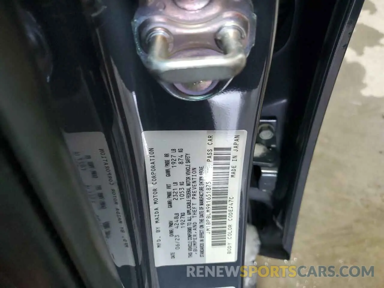 12 fotografías del automóvil dañado JM1BPBLM9R1651875 MAZDA 3 2024