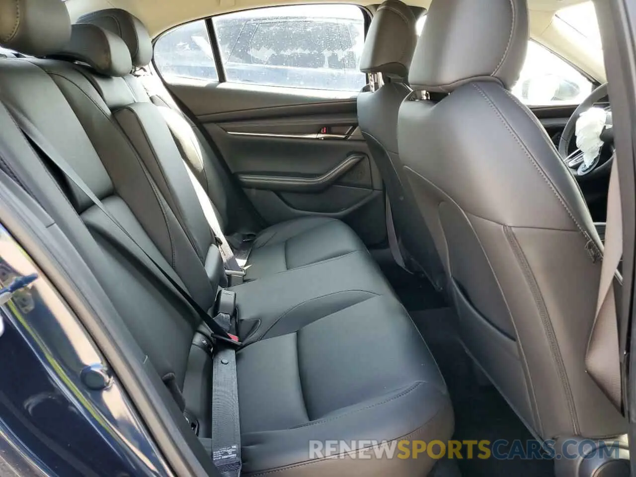 10 fotografías del automóvil dañado 3MZBPACM0SM455128 MAZDA 3 2025