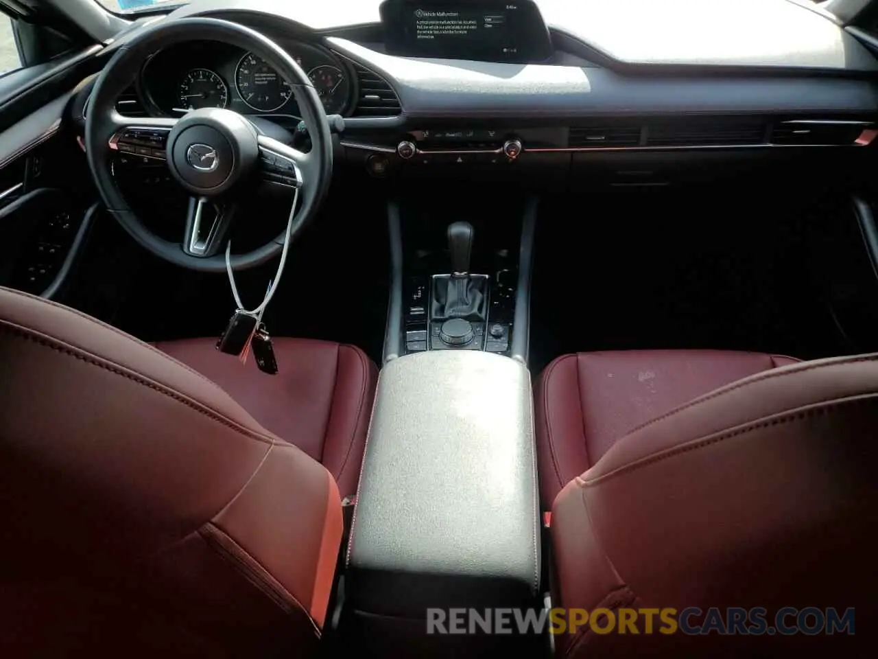 8 fotografías del automóvil dañado JM1BPBLMXS1754731 MAZDA 3 2025