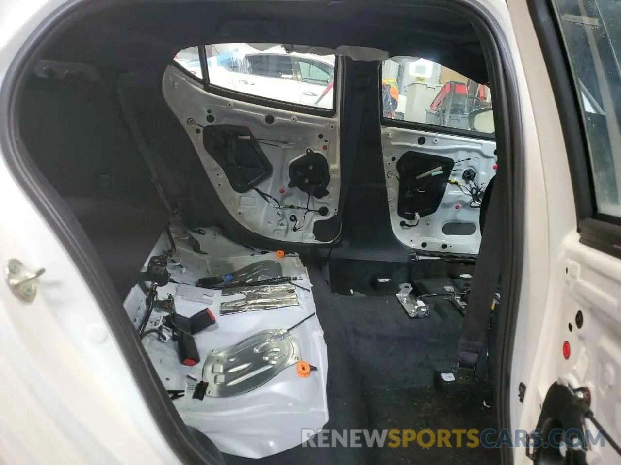 10 fotografías del automóvil dañado JM1BPBMY7R1717826 MAZDA 3 GT 2024