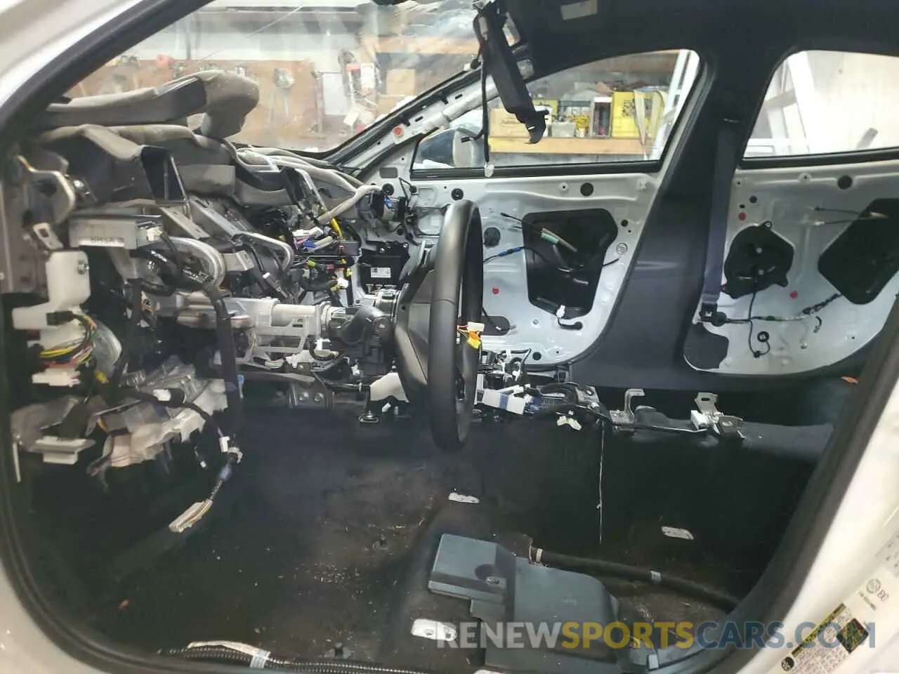 7 fotografías del automóvil dañado JM1BPBMY7R1717826 MAZDA 3 GT 2024