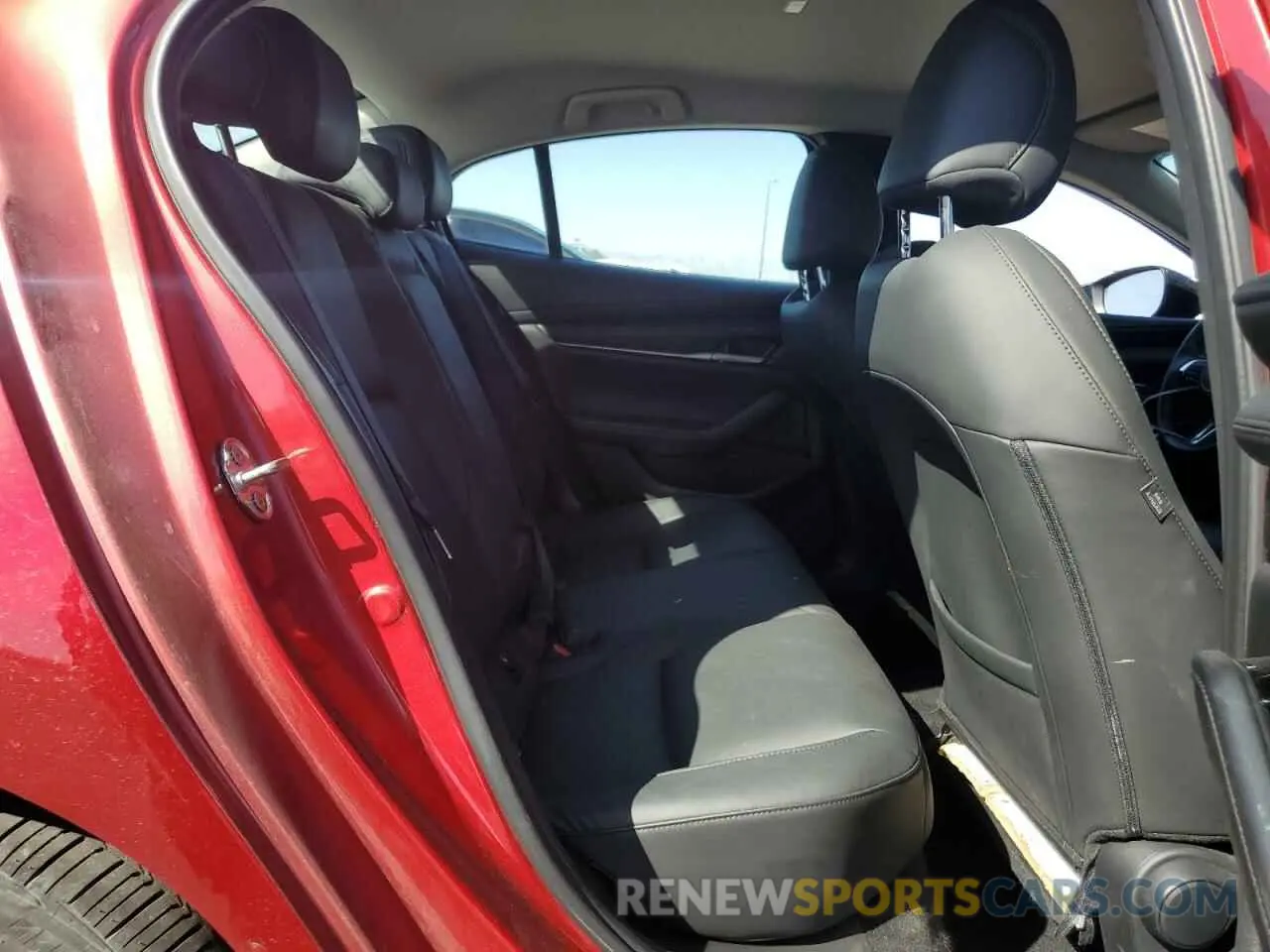 11 fotografías del automóvil dañado 3MZBPABM4RM413489 MAZDA 3 SELECT S 2024