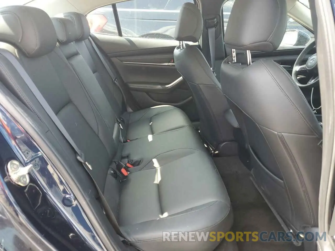 10 fotografías del automóvil dañado 3MZBPABM4RM420488 MAZDA 3 SELECT S 2024