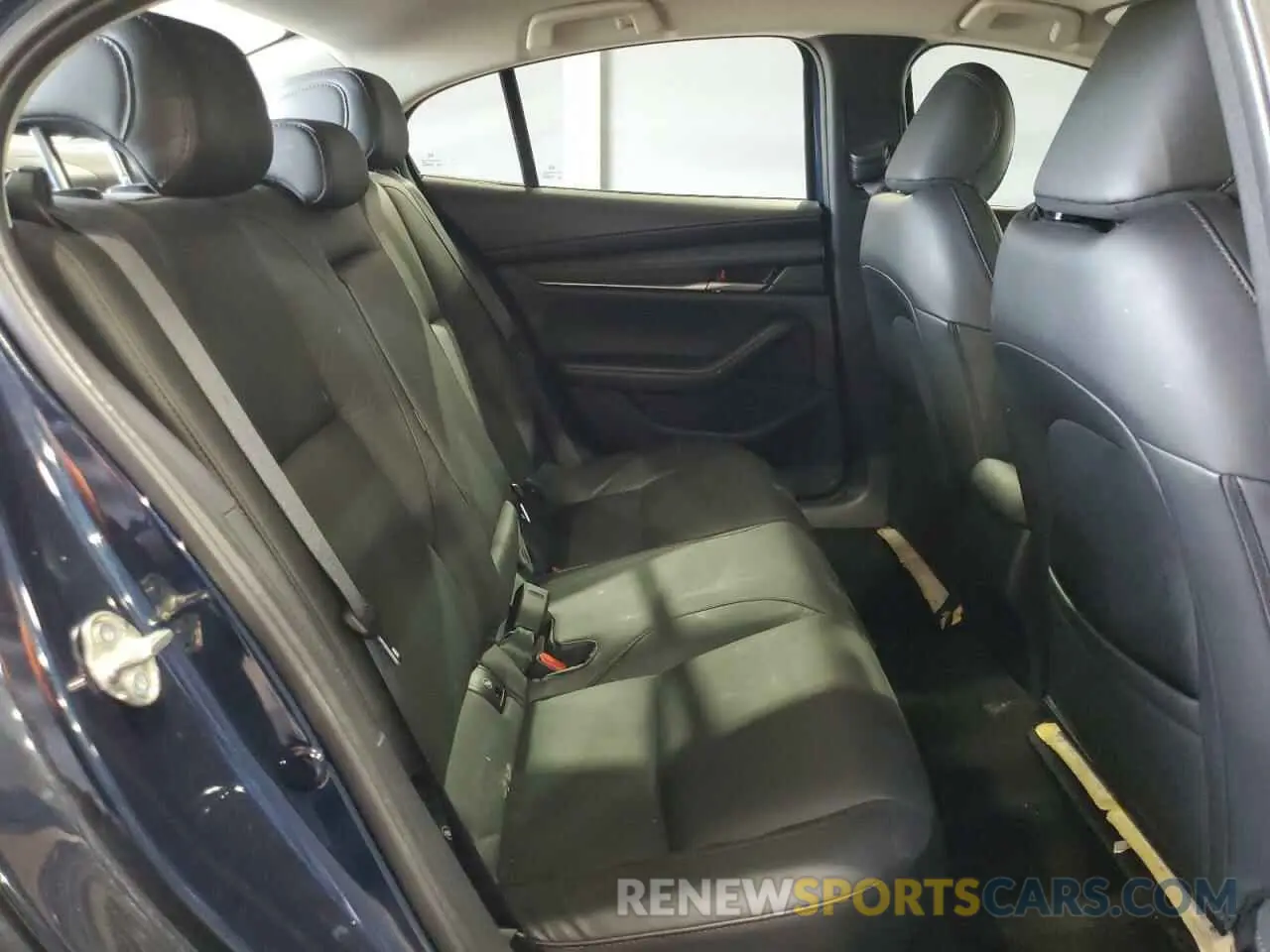 10 fotografías del automóvil dañado 3MZBPABM5RM427076 MAZDA 3 SELECT S 2024