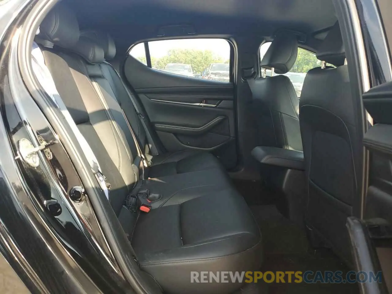 11 fotografías del automóvil dañado JM1BPAKM0R1705060 MAZDA 3 SELECT S 2024