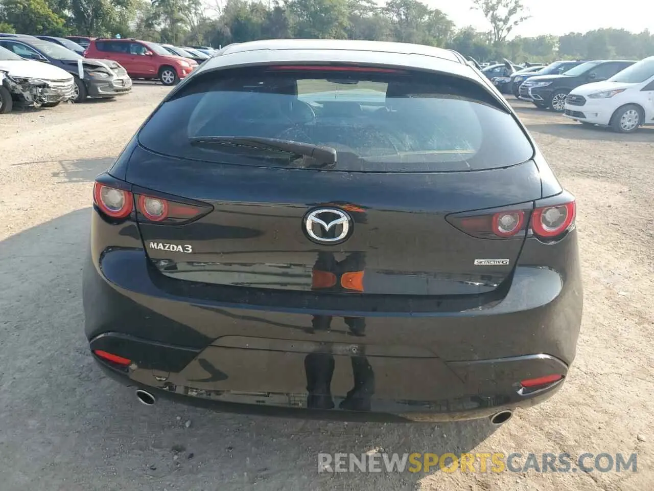 6 fotografías del automóvil dañado JM1BPAKM0R1705060 MAZDA 3 SELECT S 2024