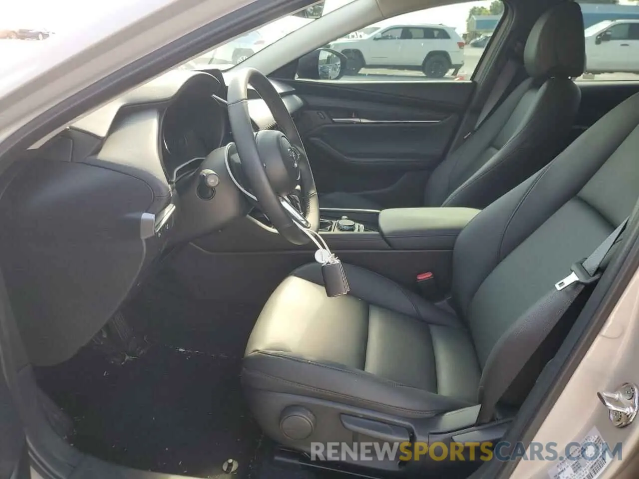 7 fotografías del automóvil dañado 3MZBPABMXSM458958 MAZDA 3 SELECT S 2025