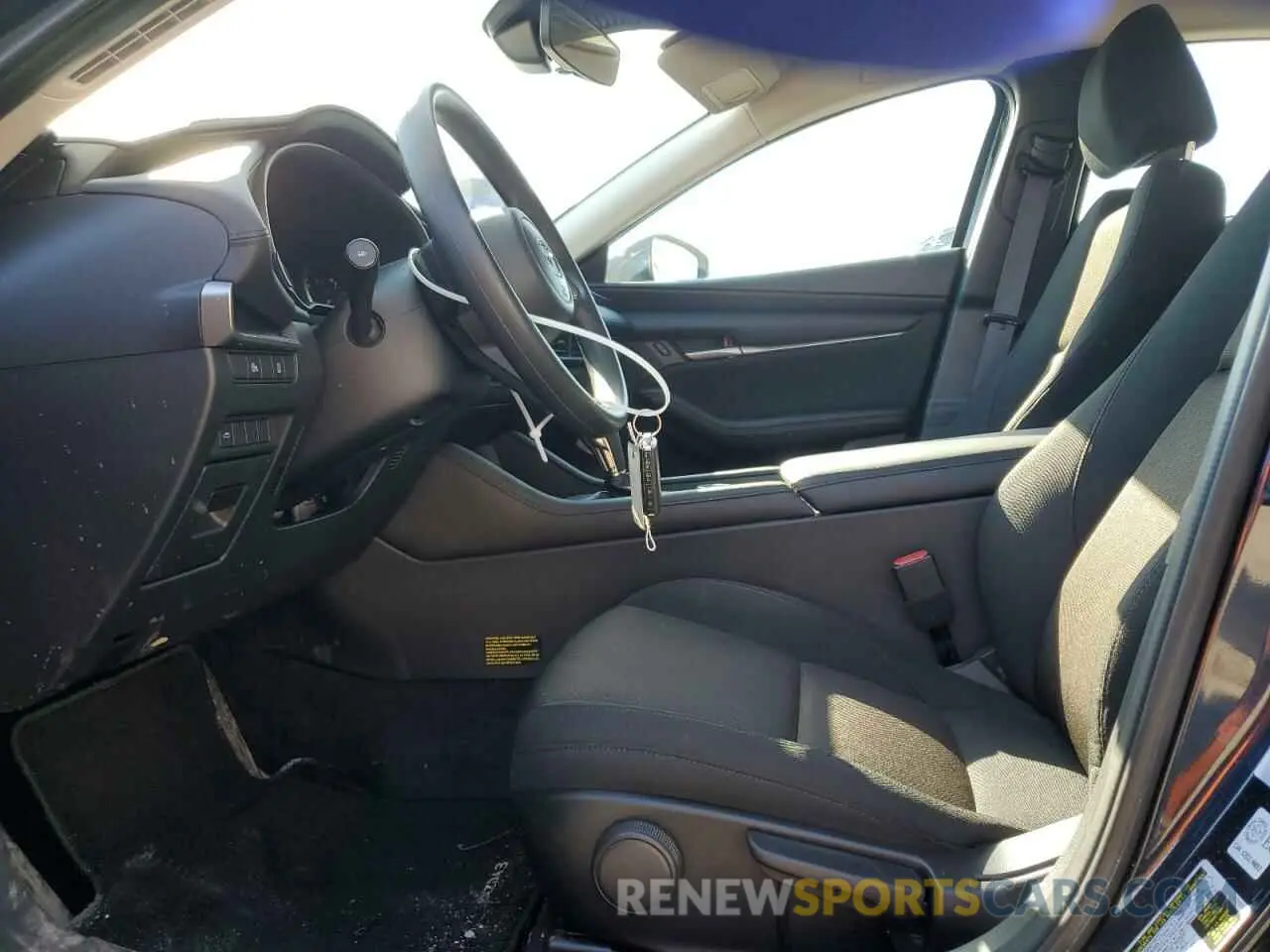 7 fotografías del automóvil dañado JM1BPABM2S1759935 MAZDA 3 SELECT S 2025