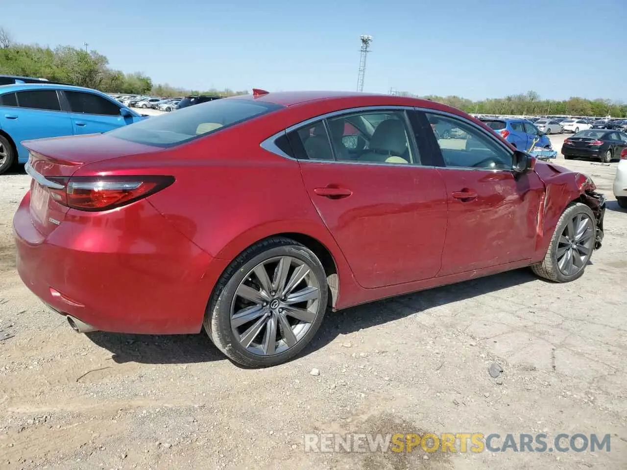 3 fotografías del automóvil dañado JM1GL1TY7K1506127 MAZDA 6 2019