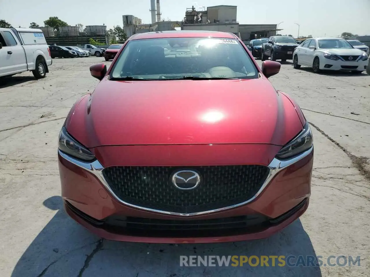 5 fotografías del automóvil dañado JM1GL1VM3K1502814 MAZDA 6 2019