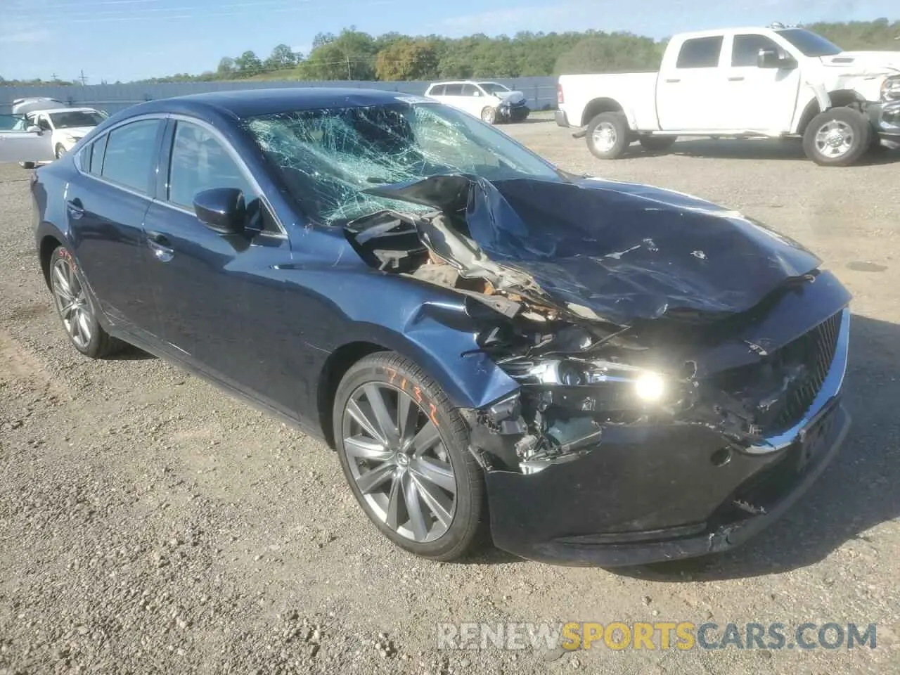 4 fotografías del automóvil dañado JM1GL1VM5K1502586 MAZDA 6 2019