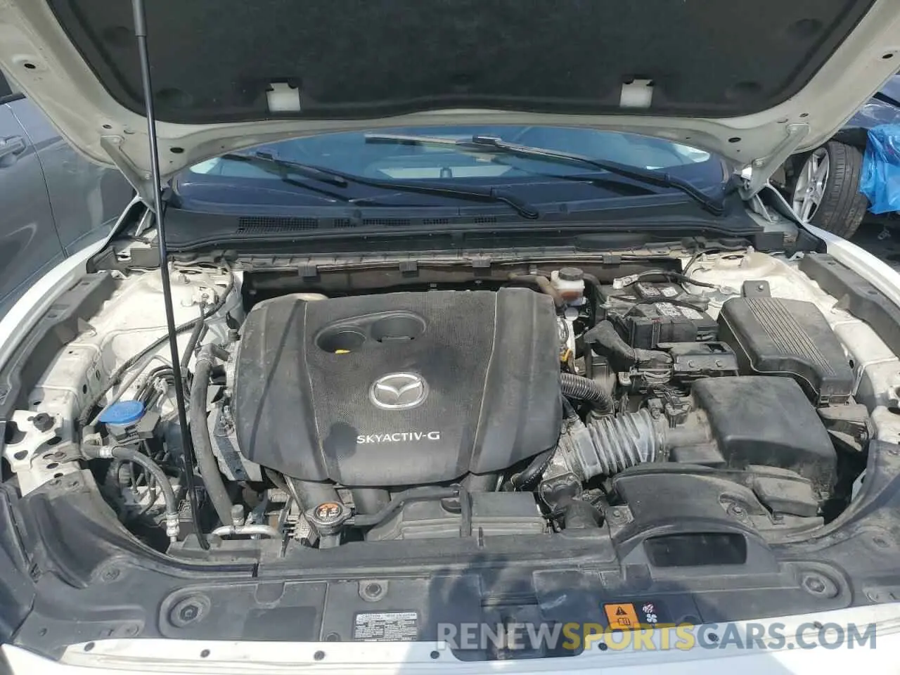 11 fotografías del automóvil dañado JM1GL1VM5K1507805 MAZDA 6 2019