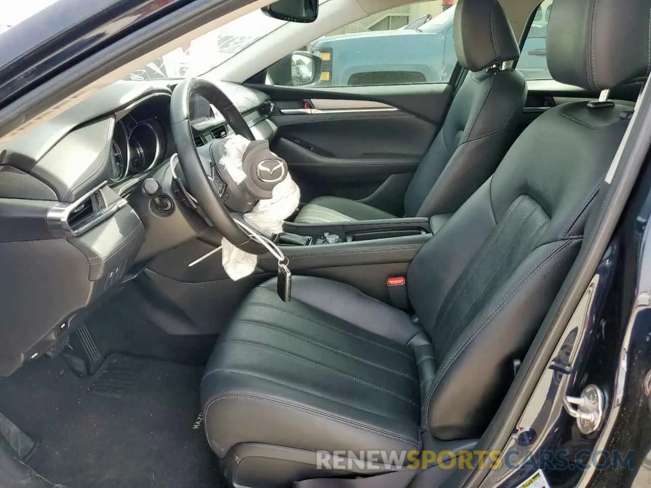 7 fotografías del automóvil dañado JM1GL1TY3L1526523 MAZDA 6 2020
