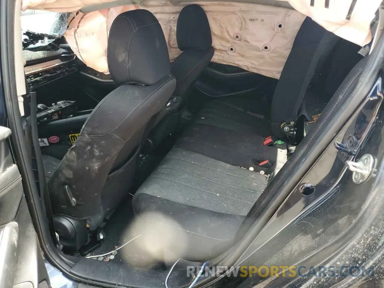 10 fotografías del automóvil dañado JM1GL1UM5L1517883 MAZDA 6 2020