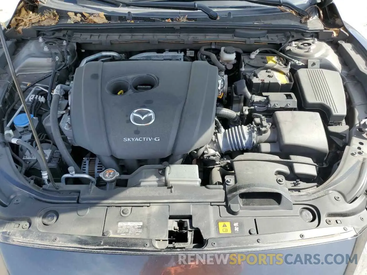 12 fotografías del automóvil dañado JM1GL1UM5L1527295 MAZDA 6 2020