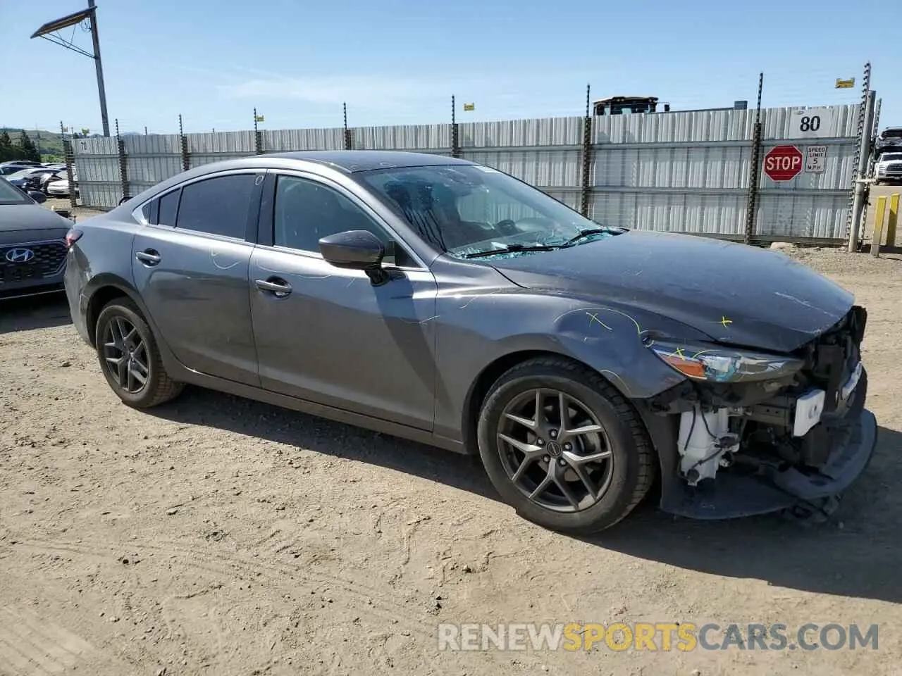 4 fotografías del automóvil dañado JM1GL1UM8L1516694 MAZDA 6 2020