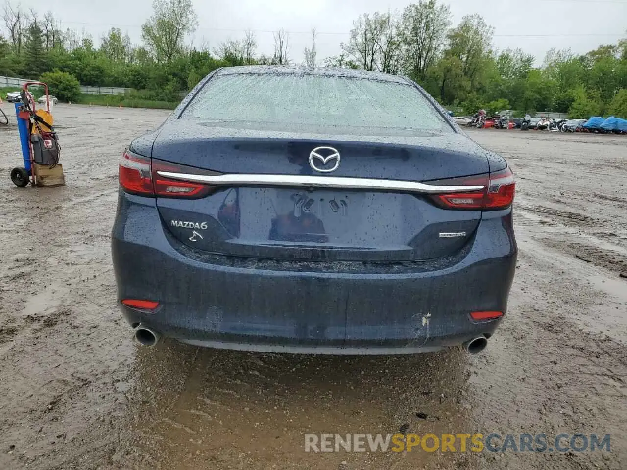 6 fotografías del automóvil dañado JM1GL1VM6L1516319 MAZDA 6 2020