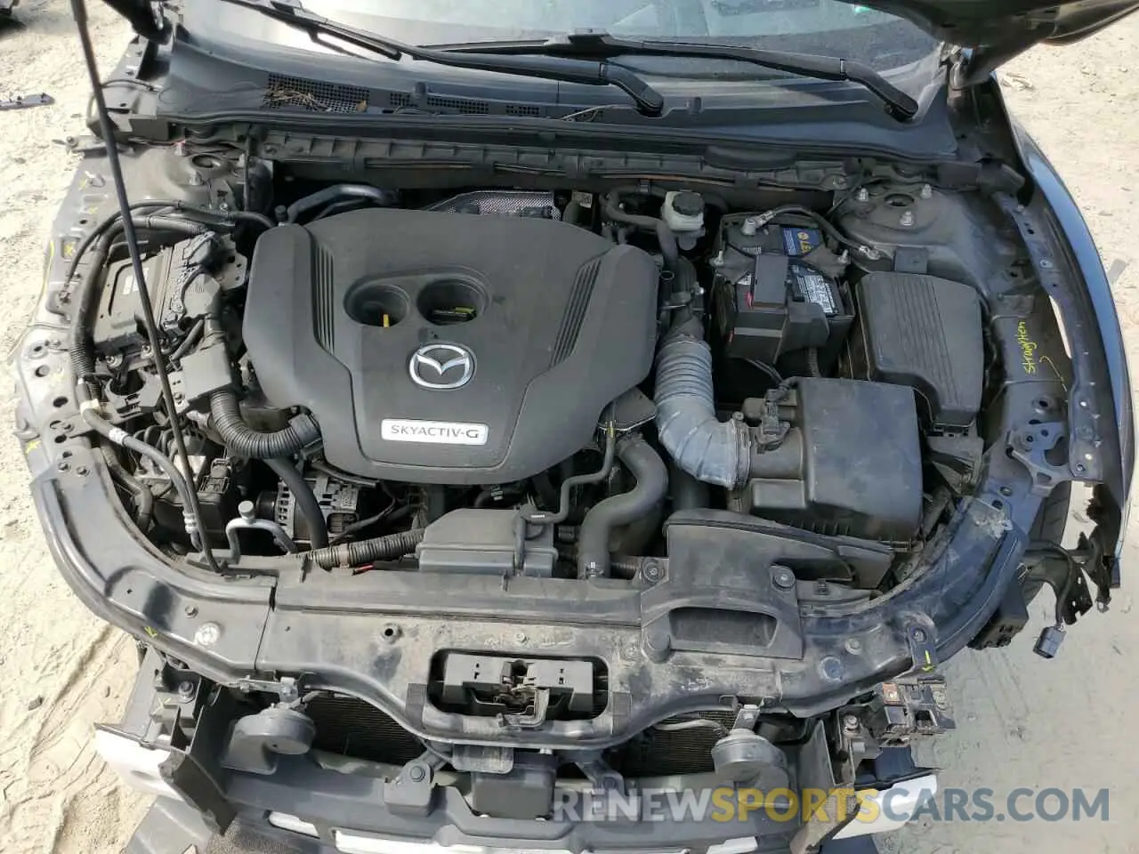 11 fotografías del automóvil dañado JM1GL1WYXL1516325 MAZDA 6 2020
