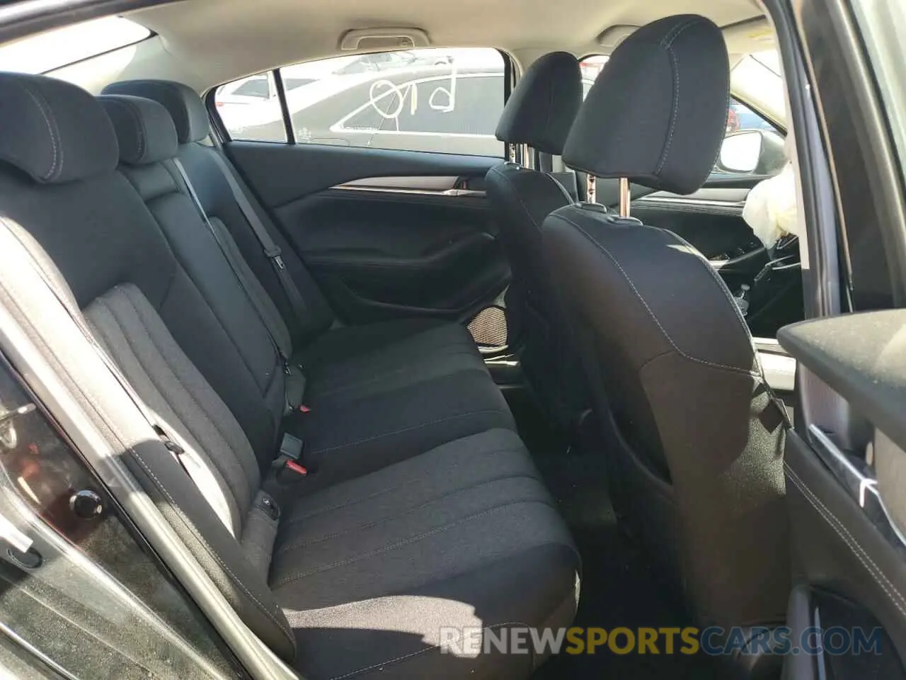 10 fotografías del automóvil dañado JM1GL1UMXM1600338 MAZDA 6 2021