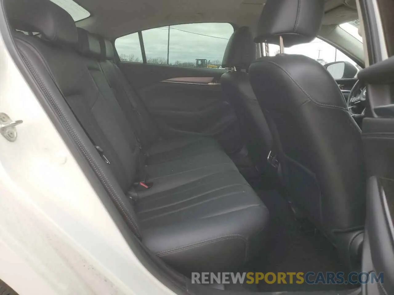 10 fotografías del automóvil dañado JM1GL1VM5M1615375 MAZDA 6 2021