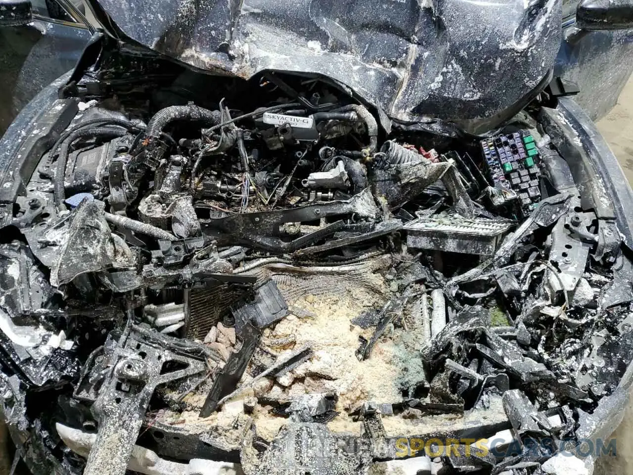 12 fotografías del automóvil dañado JM1GL1WY4M1609858 MAZDA 6 2021