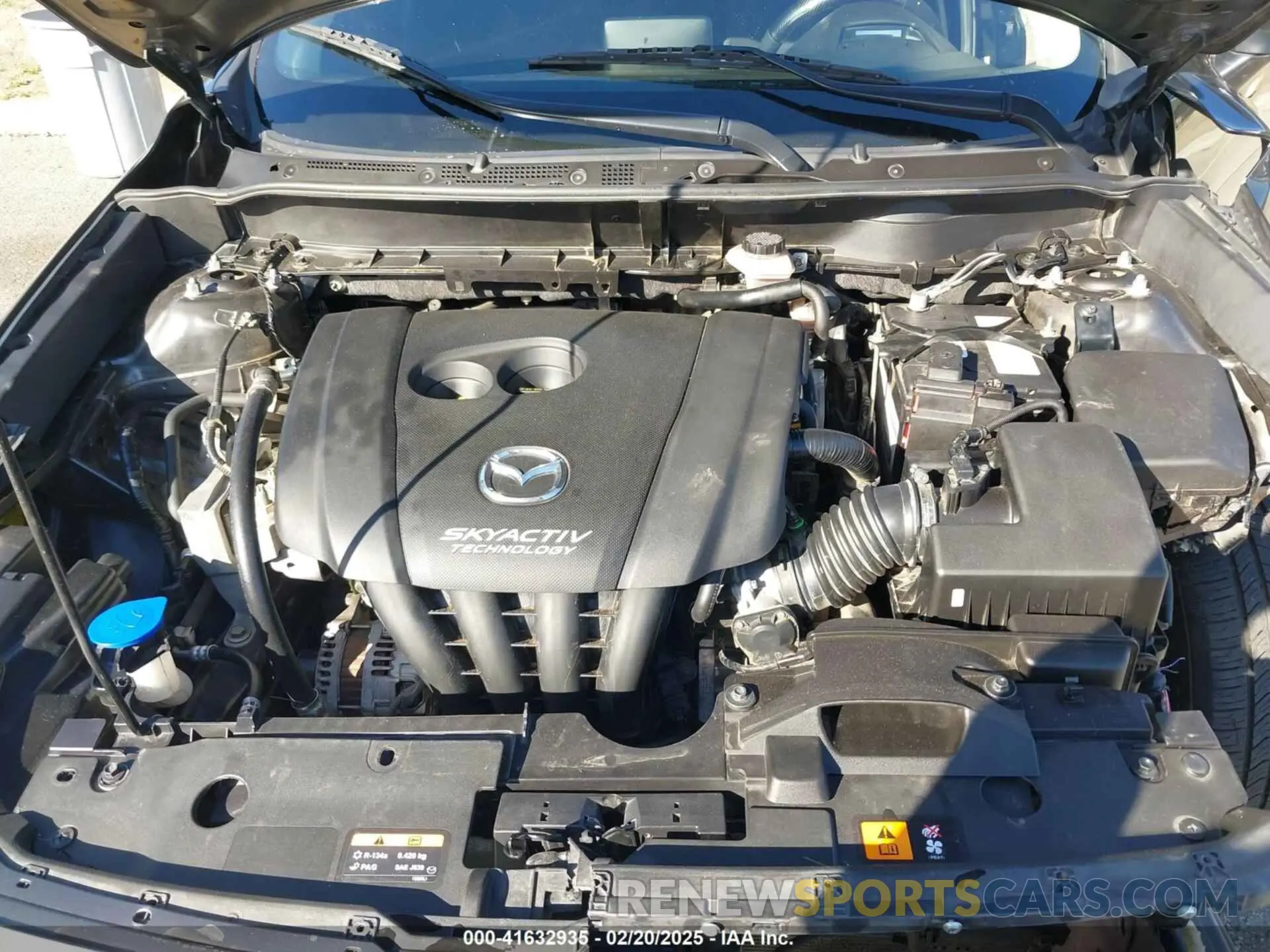 10 fotografías del automóvil dañado JM1DKDB70K1445493 MAZDA CX-3 2019