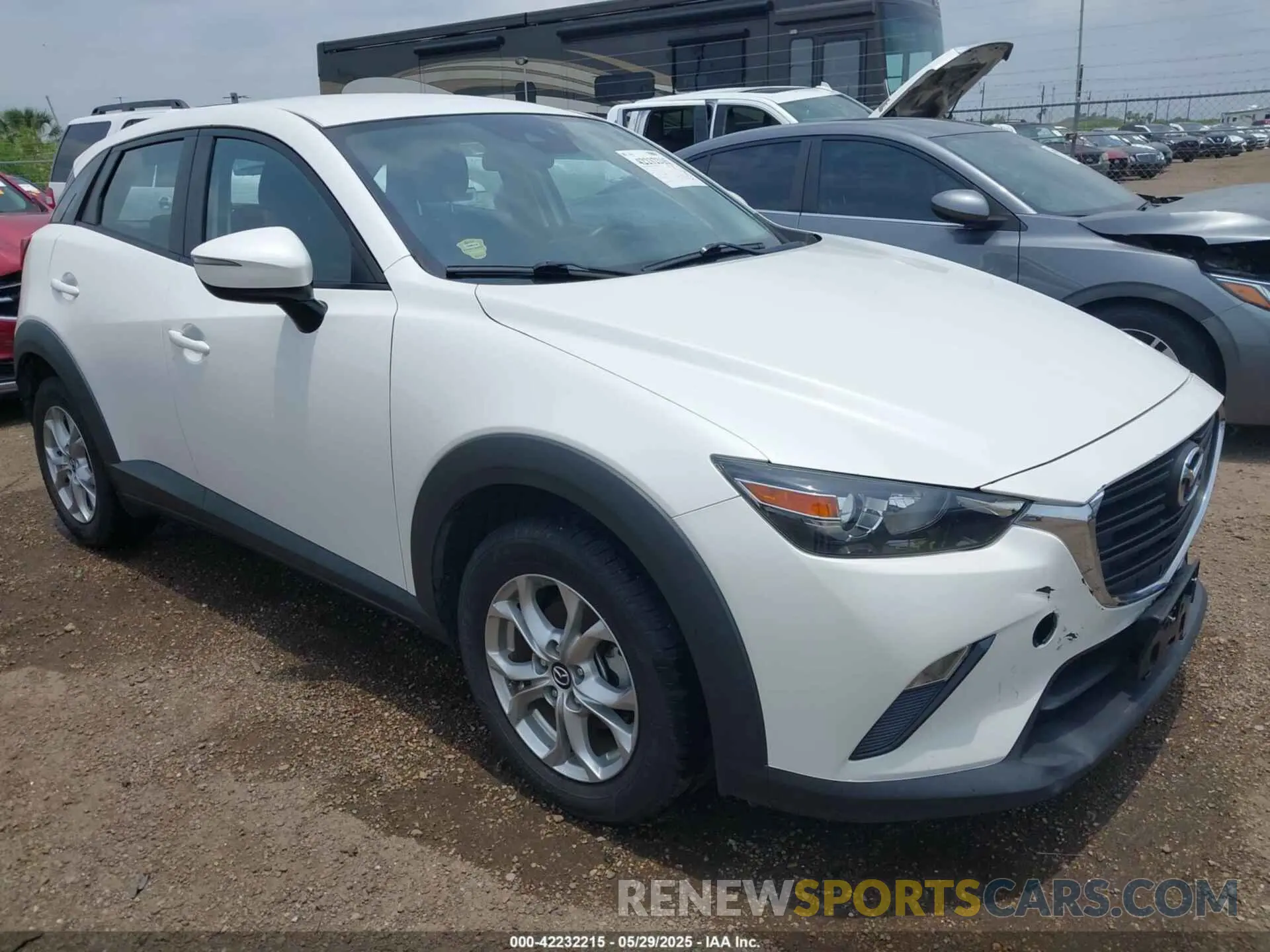 1 fotografías del automóvil dañado JM1DKDB71K1459192 MAZDA CX-3 2019