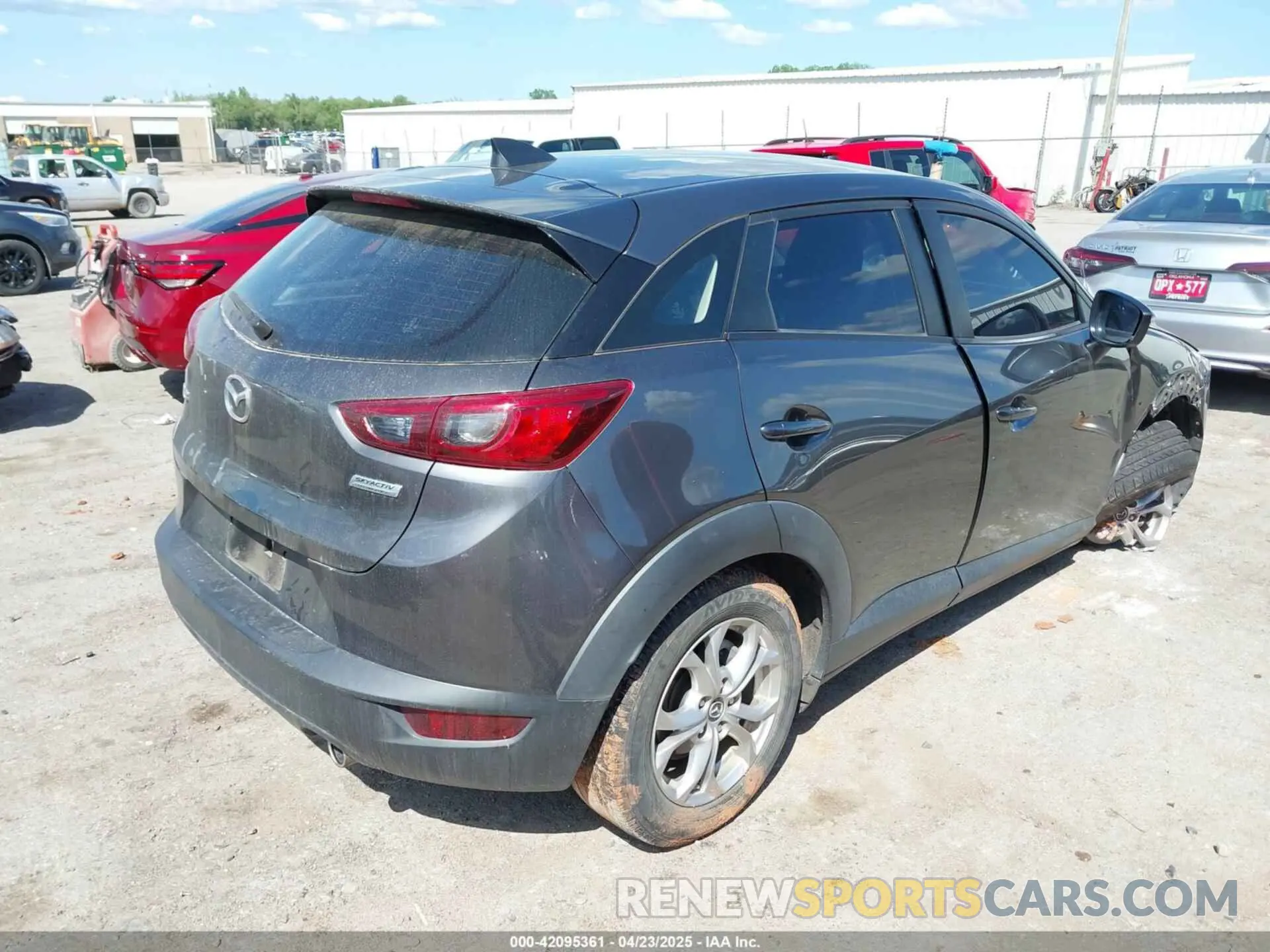 4 fotografías del automóvil dañado JM1DKDB72K1450341 MAZDA CX-3 2019