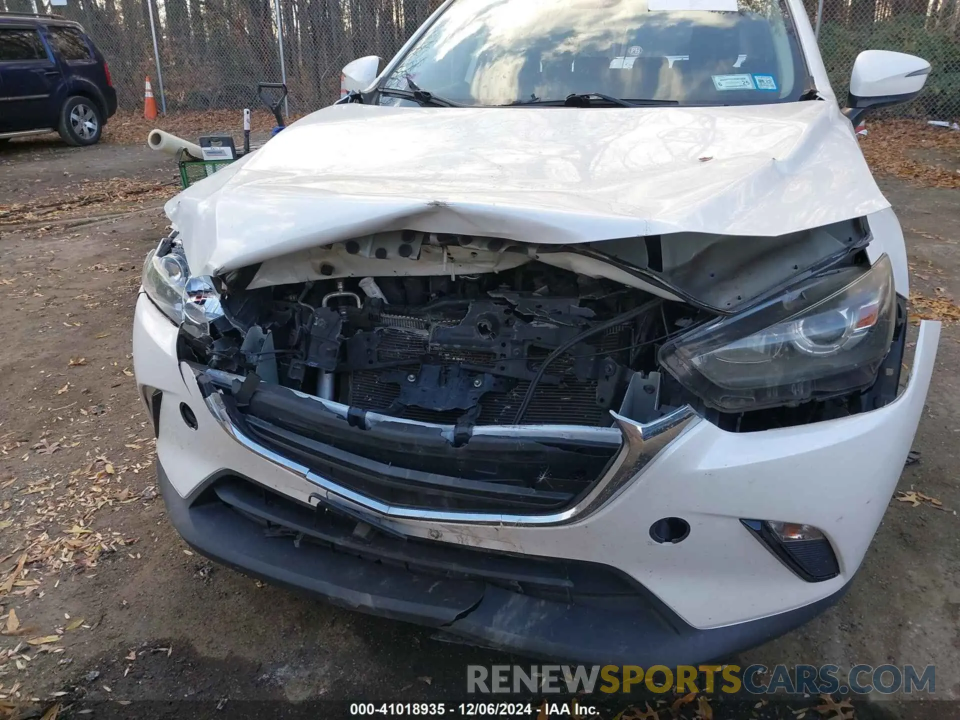 6 fotografías del automóvil dañado JM1DKDB73K1409779 MAZDA CX-3 2019