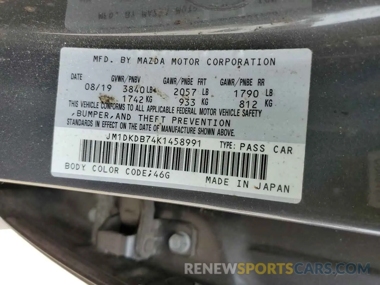 14 fotografías del automóvil dañado JM1DKDB74K1458991 MAZDA CX-3 2019