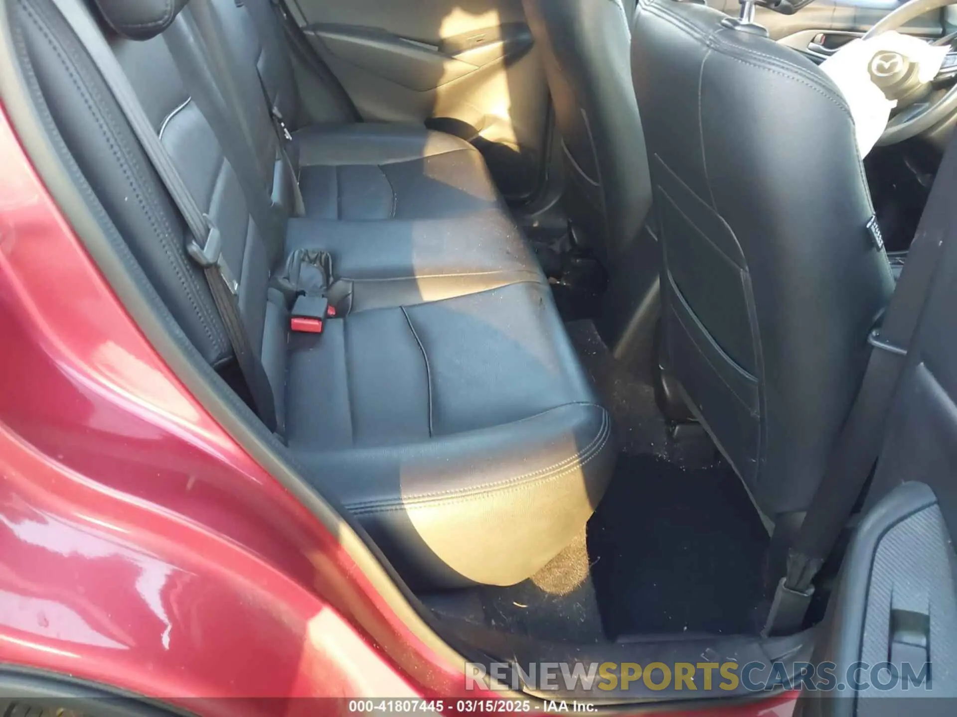 8 fotografías del automóvil dañado JM1DKDB78K0441908 MAZDA CX-3 2019