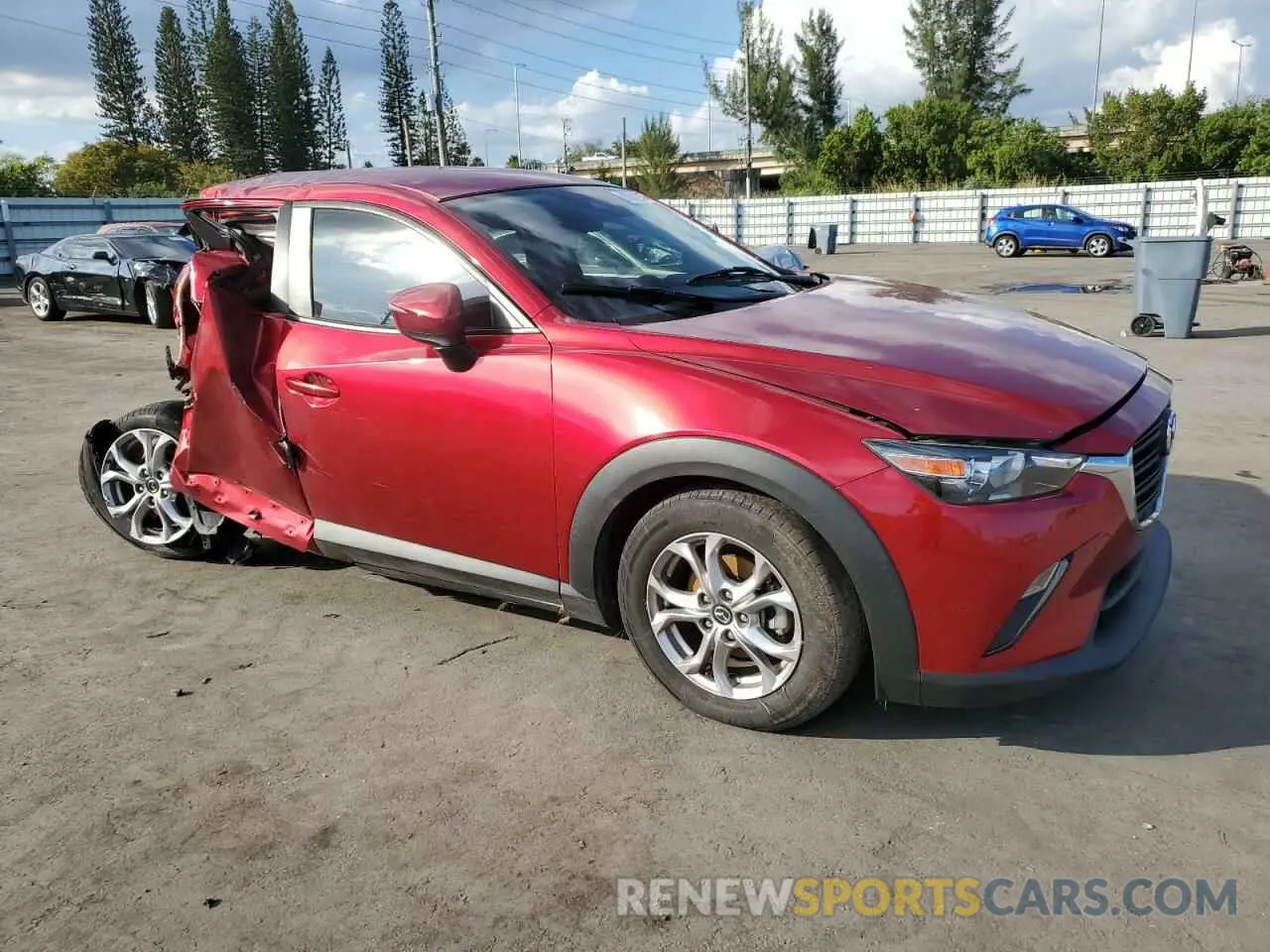 4 fotografías del automóvil dañado JM1DKDB79K1451664 MAZDA CX-3 2019