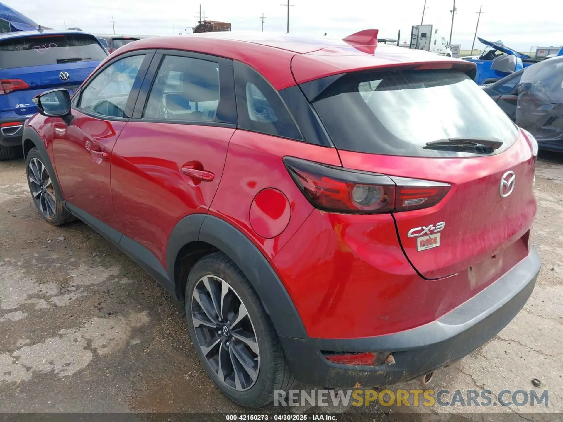 3 fotografías del automóvil dañado JM1DKDC70K1439014 MAZDA CX-3 2019