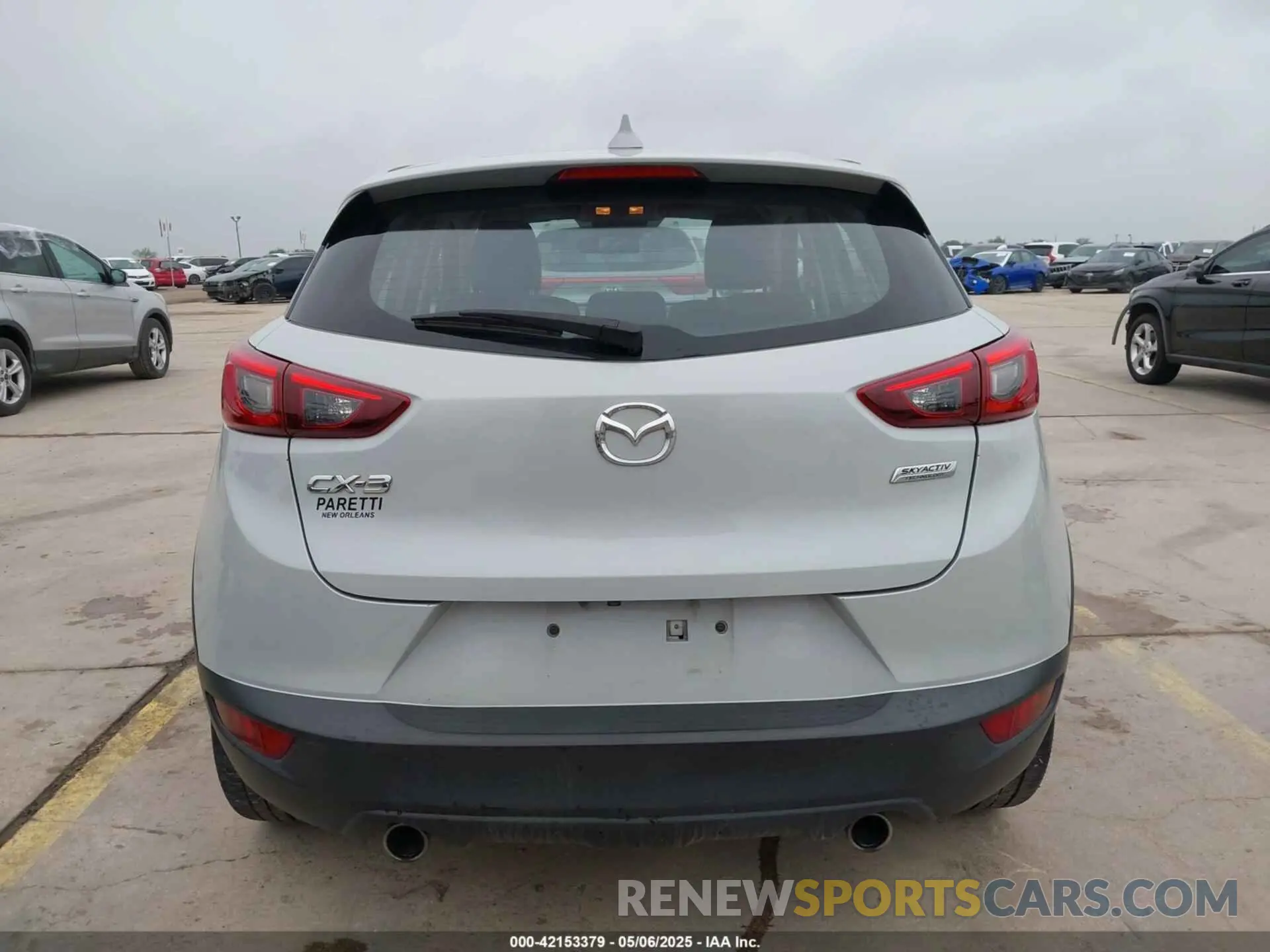 16 fotografías del automóvil dañado JM1DKDC71K1420987 MAZDA CX-3 2019
