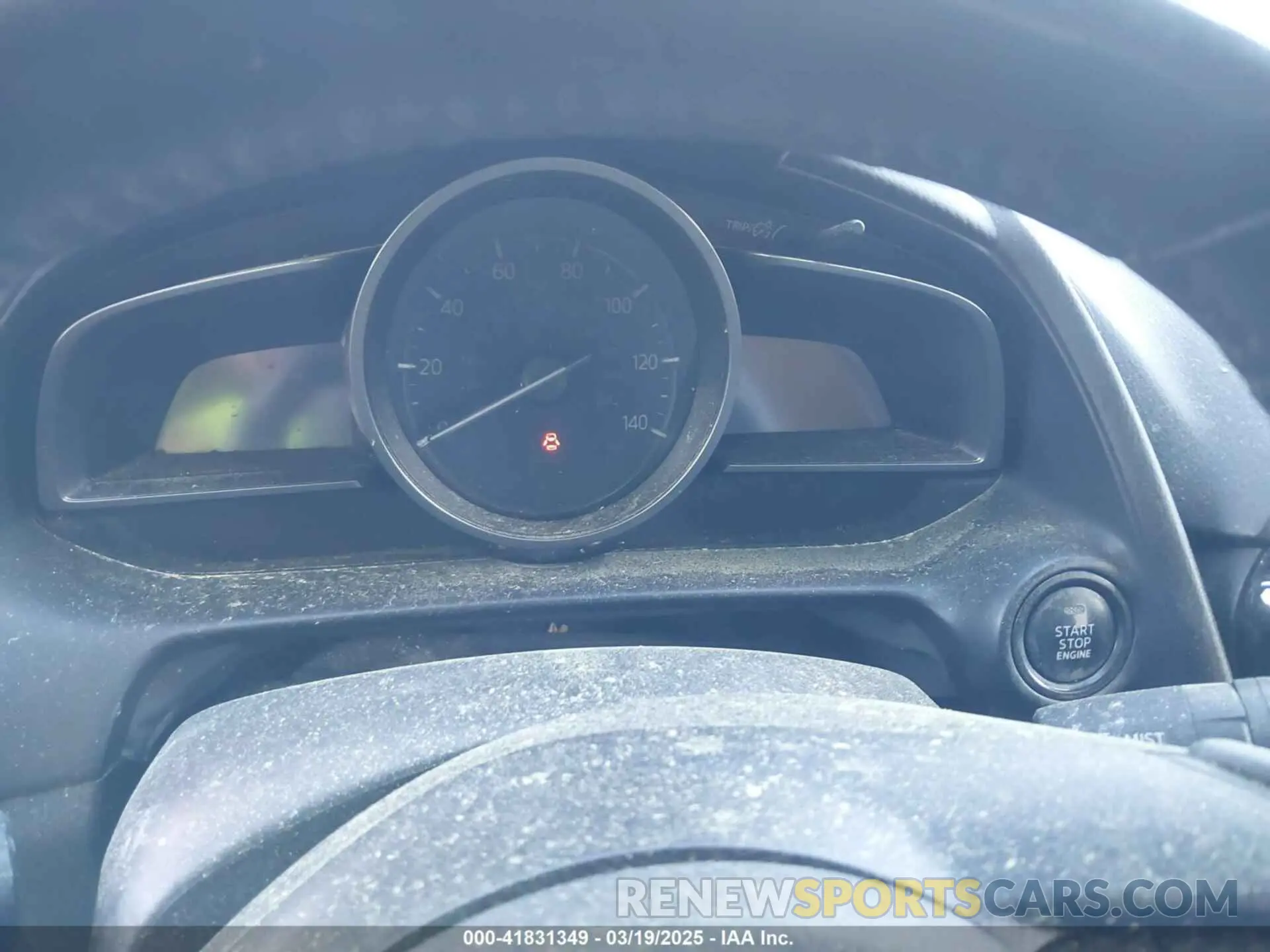 7 fotografías del automóvil dañado JM1DKDC76K0404001 MAZDA CX-3 2019