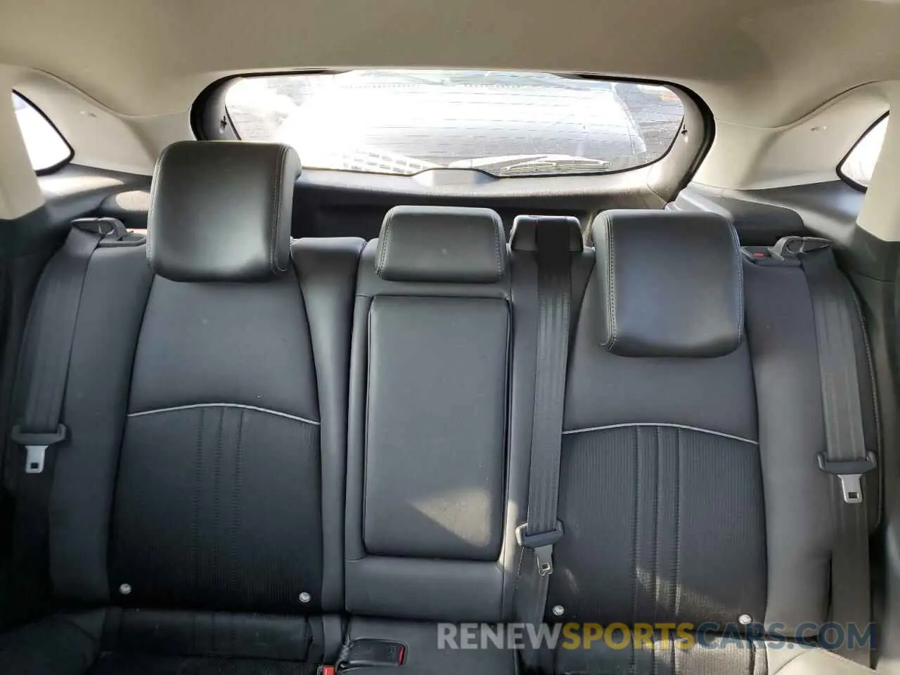 10 fotografías del automóvil dañado JM1DKDC76K1401187 MAZDA CX-3 2019