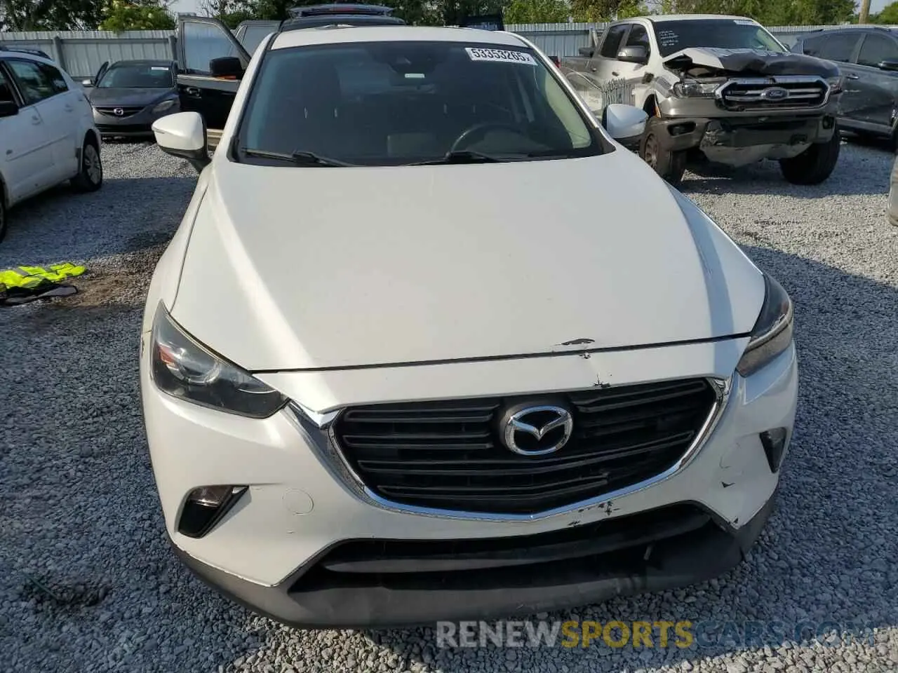 5 fotografías del automóvil dañado JM1DKDC76K1401187 MAZDA CX-3 2019