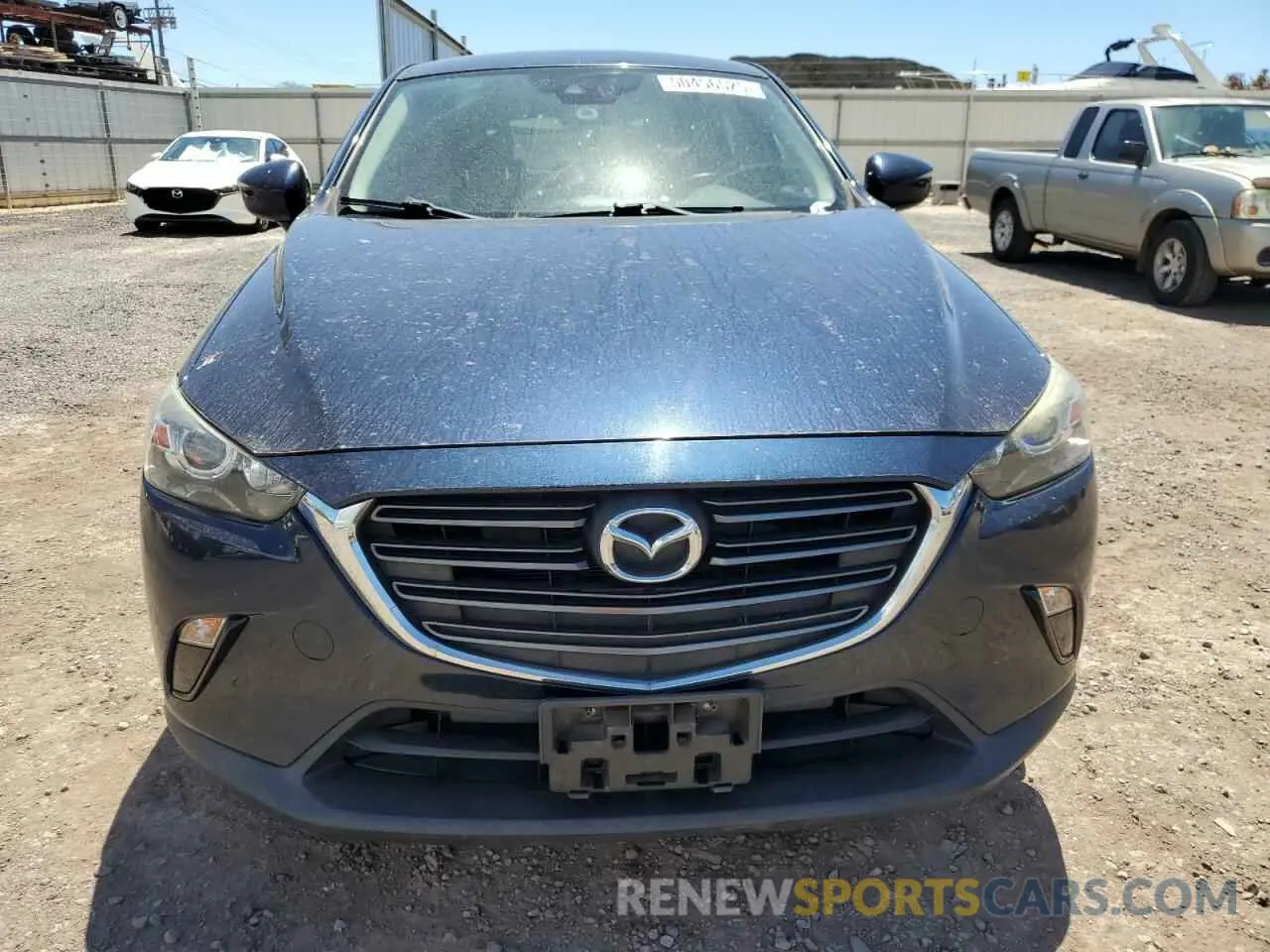 5 fotografías del automóvil dañado JM1DKDC77K0403035 MAZDA CX-3 2019
