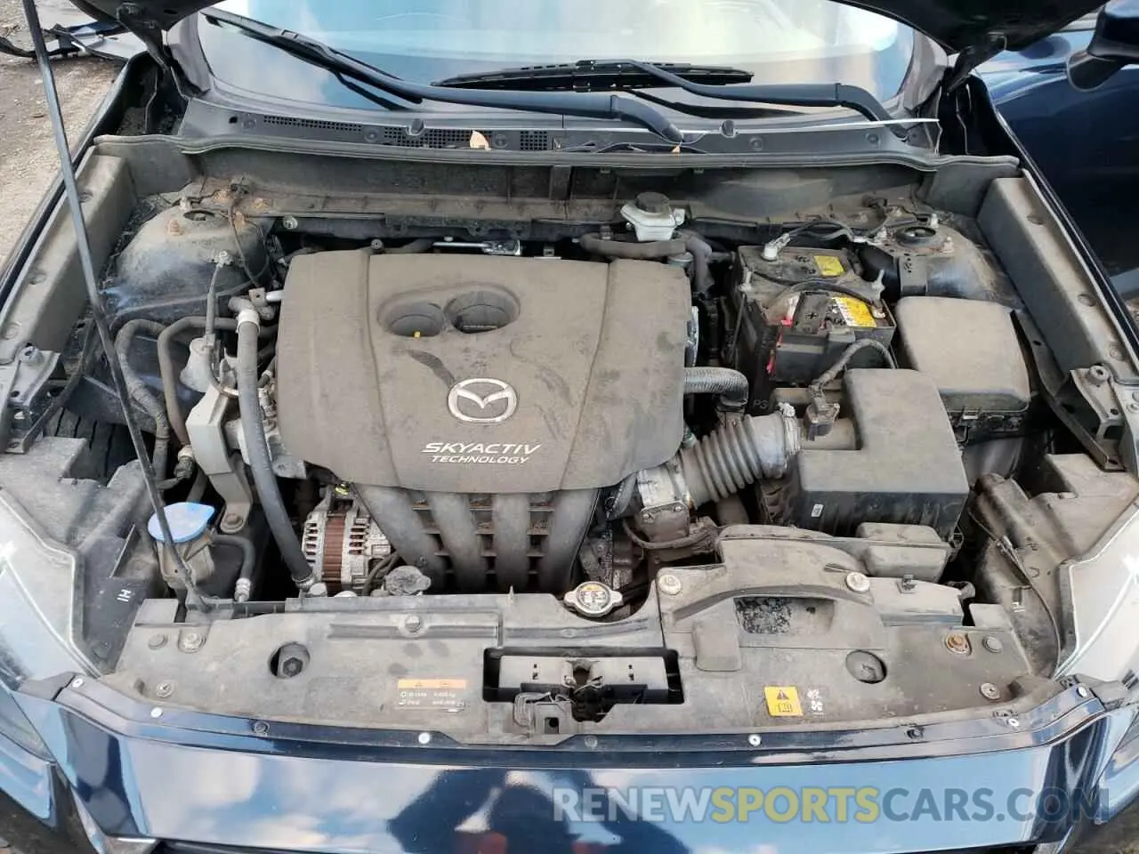 11 fotografías del automóvil dañado JM1DKFB71K1450746 MAZDA CX-3 2019